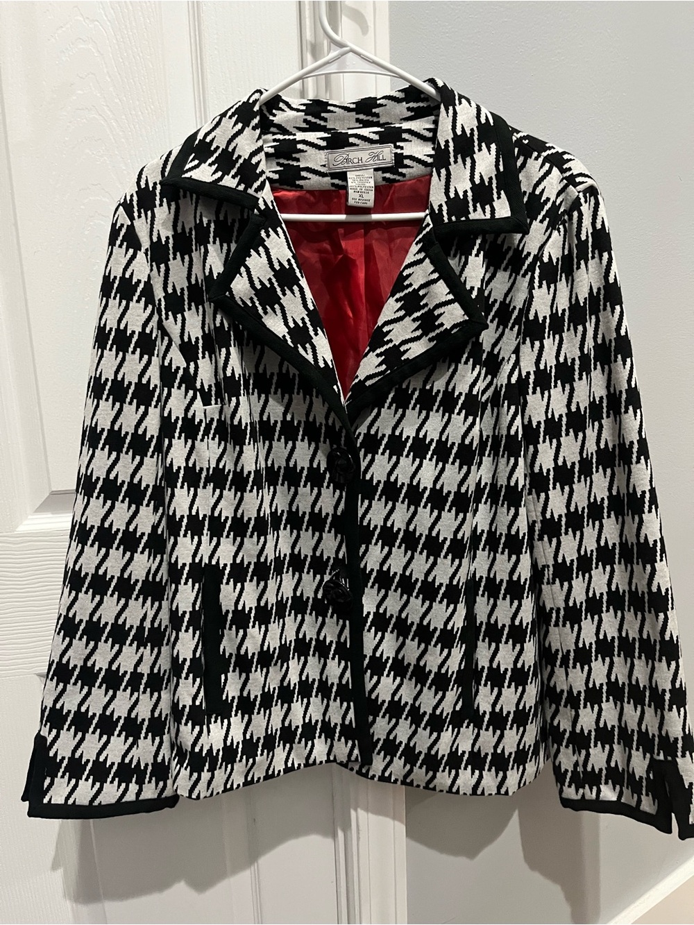 Black & White Houndstooth Blazer with Red Lining